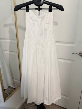Forever 21 | Strapless White Midi Dress